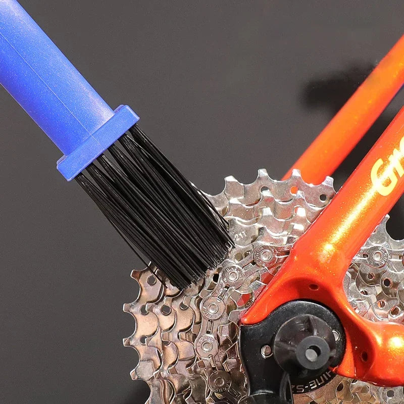 Motorcycle Chain Cleaner
