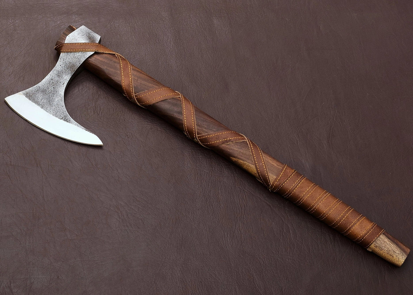 STEEL, LEATHER & WOOD -- THE PERFECT INGREDIENTS FOR A VIKING AXE